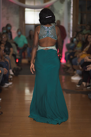GATOR HATER FASHION SHOW 2021-5953