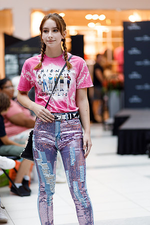 Back to school fashion show 2022-4532