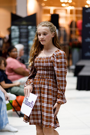 Back to school fashion show 2022-4345