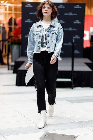 Back to school fashion show 2022-4946