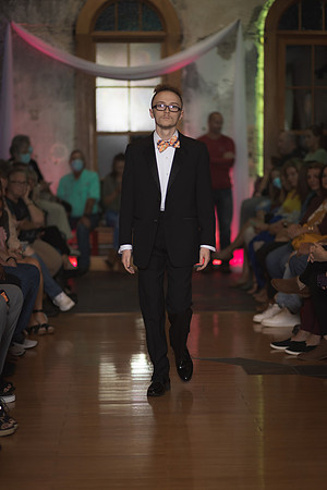 GATOR HATER FASHION SHOW 2021-6013