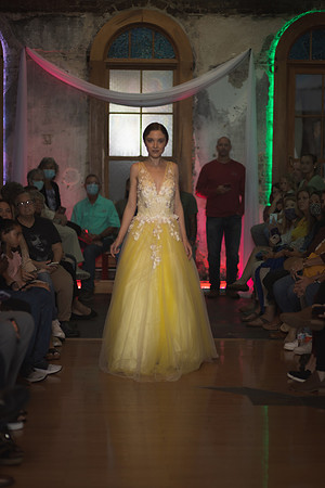 GATOR HATER FASHION SHOW 2021-5726