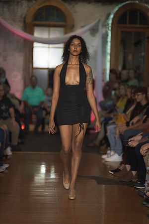 GATOR HATER FASHION SHOW 2021-6165