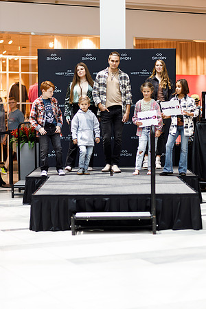 Back to school fashion show 2022-4936