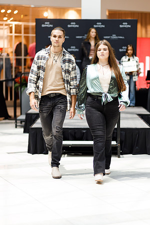Back to school fashion show 2022-4904