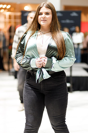 Back to school fashion show 2022-4922
