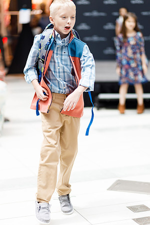Back to school fashion show 2022-5039
