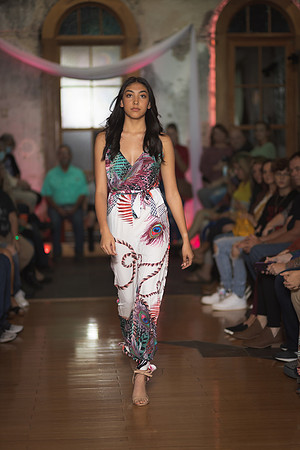 GATOR HATER FASHION SHOW 2021-6244