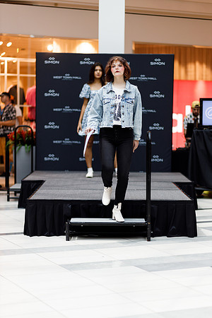Back to school fashion show 2022-4941