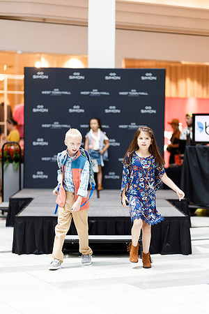 Back to school fashion show 2022-5006