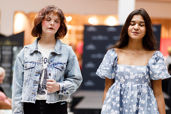 Back to school fashion show 2022-4986