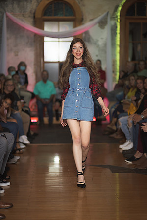 GATOR HATER FASHION SHOW 2021-6388