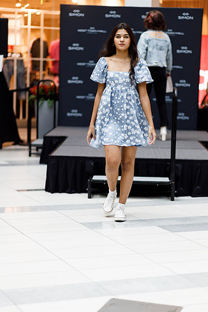 Back to school fashion show 2022-4965