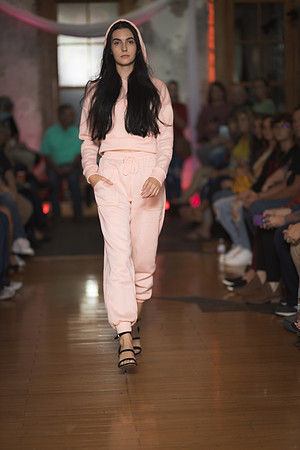 GATOR HATER FASHION SHOW 2021-6258