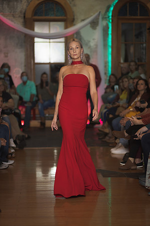 GATOR HATER FASHION SHOW 2021-5939