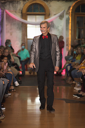 GATOR HATER FASHION SHOW 2021-5998