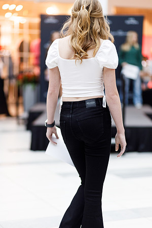 Back to school fashion show 2022-4621