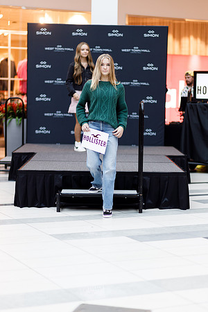 Back to school fashion show 2022-4554