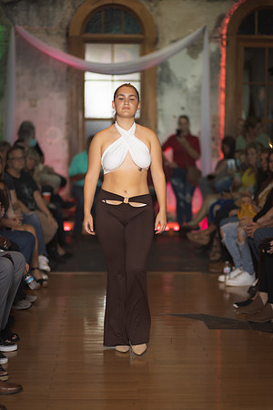 GATOR HATER FASHION SHOW 2021-6308