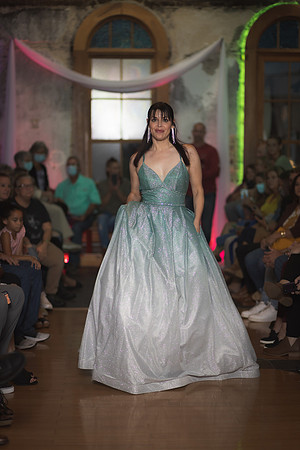 GATOR HATER FASHION SHOW 2021-5815