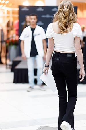 Back to school fashion show 2022-4623