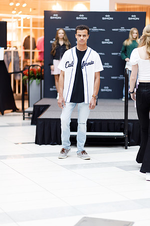 Back to school fashion show 2022-4624