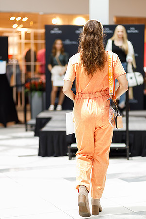 Back to school fashion show 2022-4824