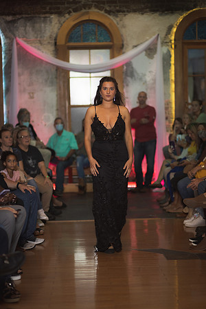 GATOR HATER FASHION SHOW 2021-5776