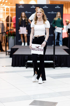 Back to school fashion show 2022-4610
