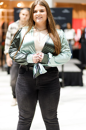 Back to school fashion show 2022-4919
