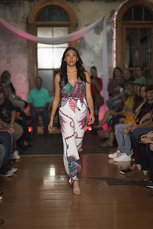 GATOR HATER FASHION SHOW 2021-6243