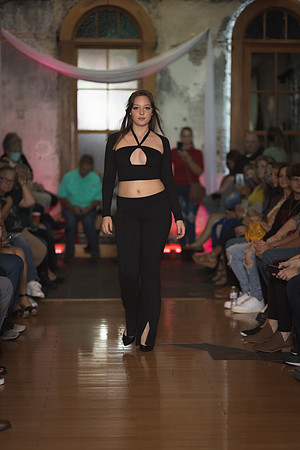 GATOR HATER FASHION SHOW 2021-6294