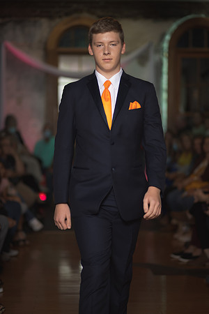 GATOR HATER FASHION SHOW 2021-6009