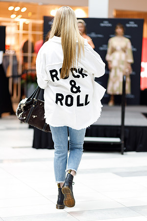 Back to school fashion show 2022-4798
