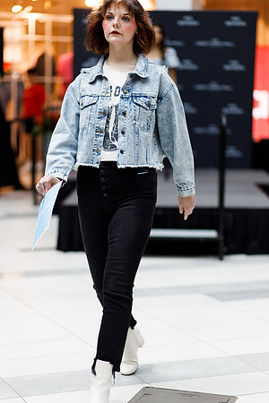 Back to school fashion show 2022-4947