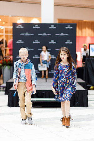 Back to school fashion show 2022-5009