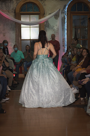 GATOR HATER FASHION SHOW 2021-5810