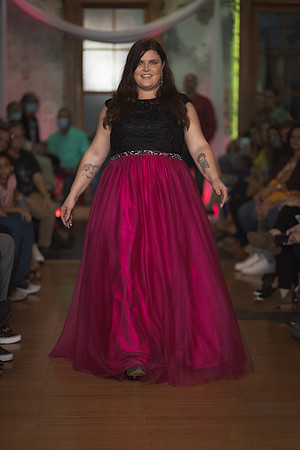 GATOR HATER FASHION SHOW 2021-5831