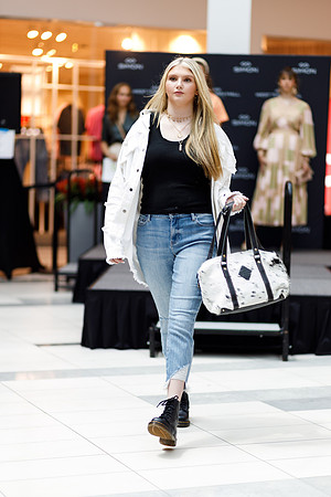 Back to school fashion show 2022-4784
