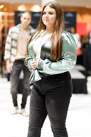 Back to school fashion show 2022-4923