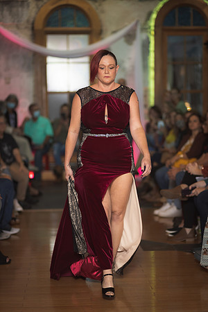 GATOR HATER FASHION SHOW 2021-5802