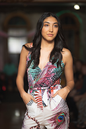 GATOR HATER FASHION SHOW 2021-6255
