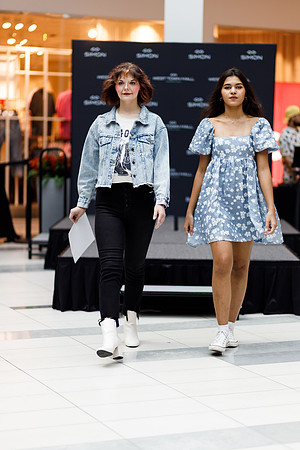 Back to school fashion show 2022-4979